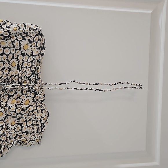 AE Cropped Floral Tee - XS - Picture 5 of 7